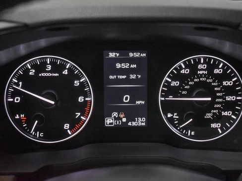 Used 2024 Subaru Crosstrek 2.5i Limited image 13