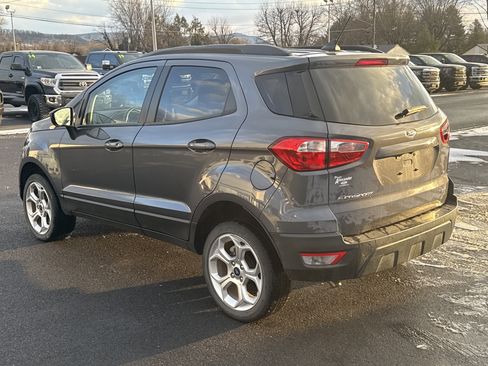 Used 2022 Ford EcoSport SE w/ SE Convenience Package image 5