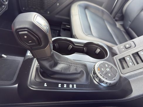 New 2025 Ford Bronco Outer Banks AWD/4WD image 28