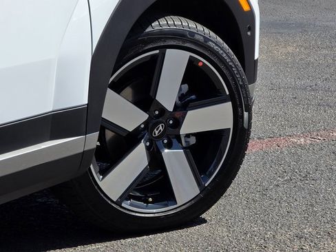 New 2025 Hyundai Santa Fe Limited image 8