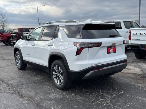 New 2026 Chevrolet Equinox LT w/ Convenience Package II image 3