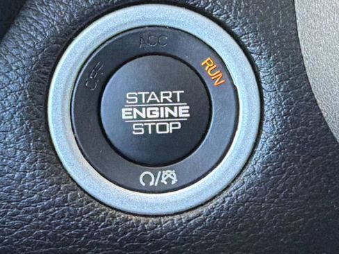 Used 2022 RAM 1500 Laramie w/ Laramie Southwest Edition image 20