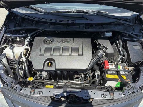 Used 2011 Toyota Corolla LE FWD image 32