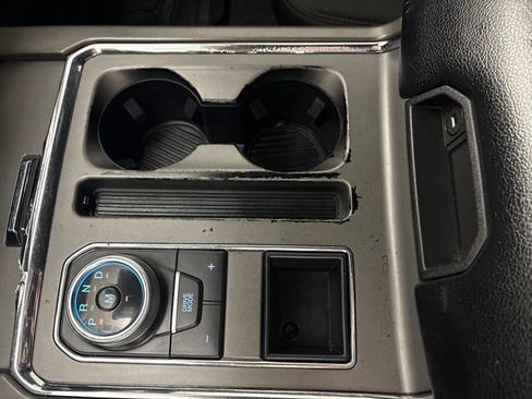 Used 2021 Ford Expedition XLT RWD image 28