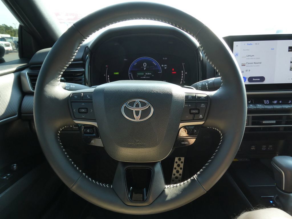 Used 2026 Toyota Camry SE w/ Multimedia Upgrade Package FWD image 35