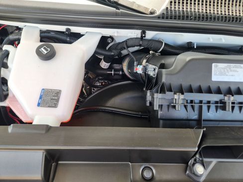 New 2026 Chevrolet Express 2500 image 23