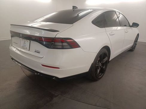 Used 2024 Honda Accord Sport image 7