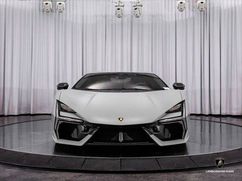 Used 2024 Lamborghini Revuelto AWD/4WD image 2