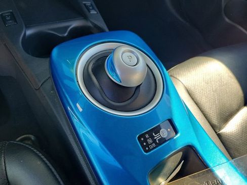 Used 2017 Nissan Leaf SL w/ Premium Package image 23