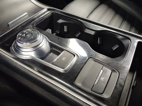 Used 2019 Ford Edge SEL w/ Equipment Group 201A image 26