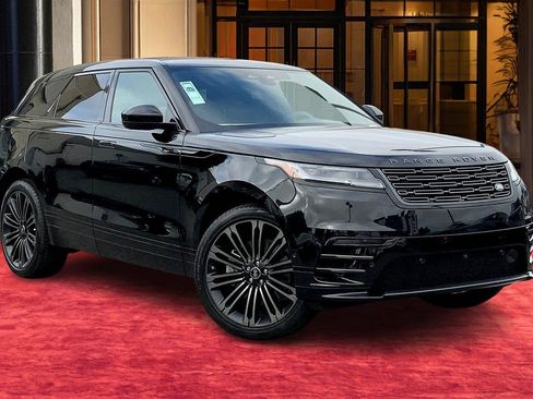 New 2026 Land Rover Range Rover Velar Dynamic SE image 3