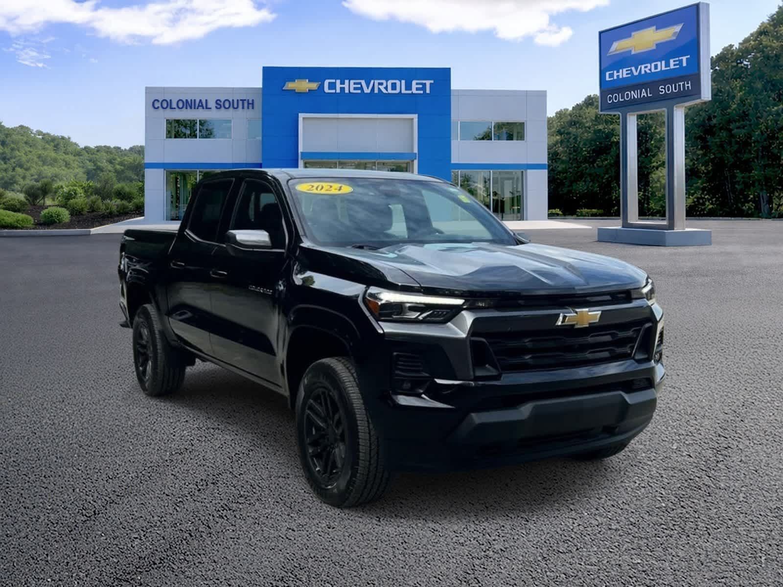 Certified 2024 Chevrolet Colorado LT w/ LT Convenience Package III AWD/4WD image 8