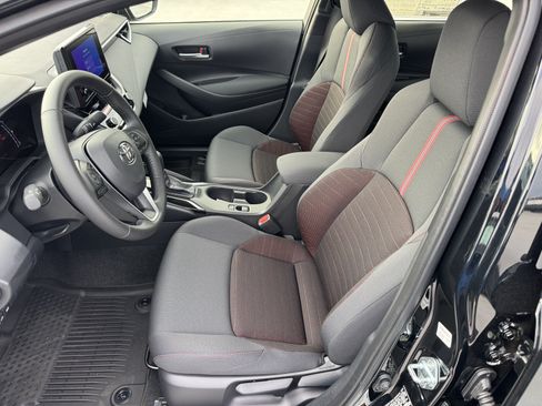 New 2026 Toyota Corolla SE FWD image 2