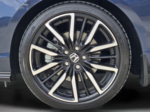 Used 2023 Honda Accord Touring image 31