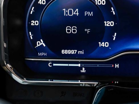 Used 2022 Chevrolet Silverado 1500 LT image 22