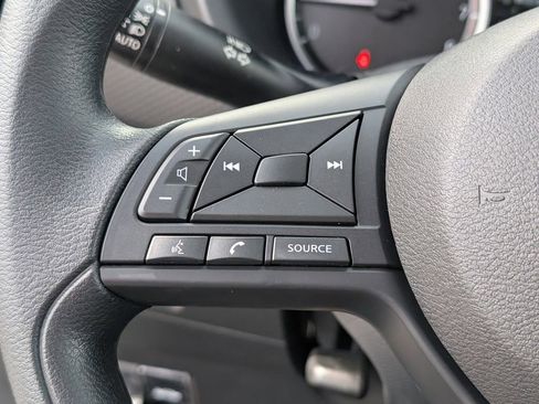 New 2025 Nissan Kicks Play S FWD image 18