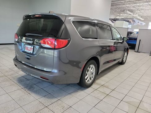 Used 2023 Chrysler Voyager LX FWD image 12