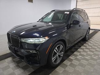 Used 2021 BMW X7 xDrive40i w/ M Sport Package AWD/4WD video 1
