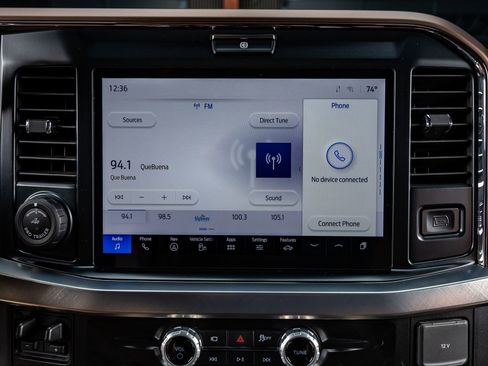 Used 2025 Ford F250 King Ranch w/ Chrome Package image 25