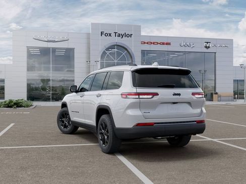 Used 2026 Jeep Grand Cherokee L 4WD image 3