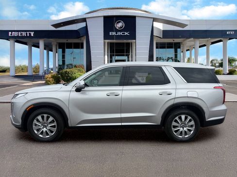 Used 2025 Hyundai Palisade SEL FWD image 7