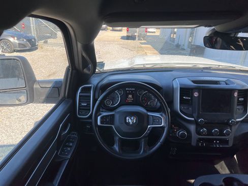 Used 2024 RAM 2500 Big Horn image 11