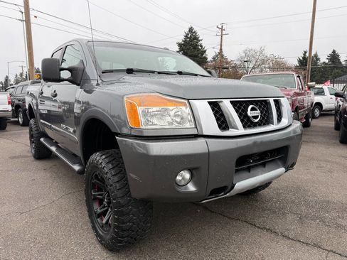 Used 2013 Nissan Titan PRO-4X image 3