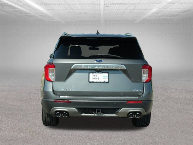 Used 2023 Ford Explorer Platinum w/ Technology Package AWD/4WD image 7