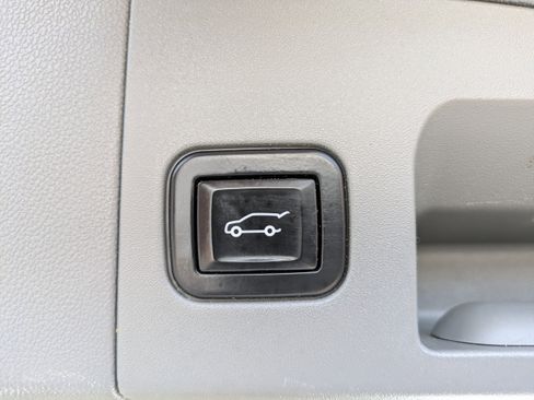 Certified 2023 Cadillac XT5 Premium Luxury image 12