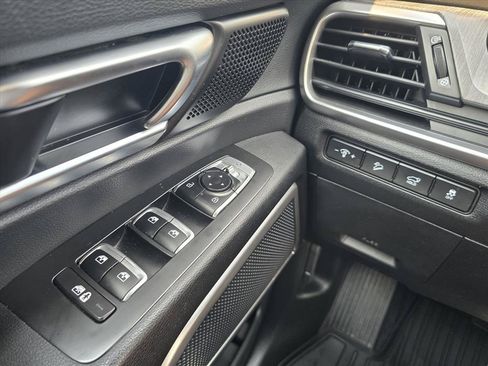 Used 2023 Kia Telluride EX FWD image 22