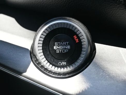 Used 2024 Jeep Wagoneer Series II AWD/4WD image 36
