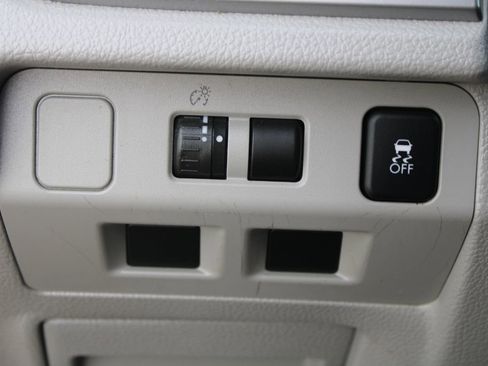 Used 2015 Subaru Forester 2.5i Premium image 13