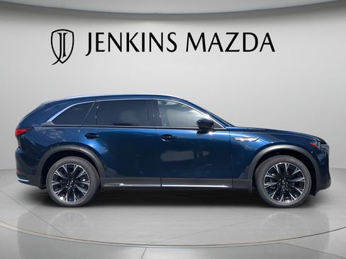 Certified 2025 MAZDA CX-90 Plug-In Hybrid w/ Premium Plus AWD/4WD image 1