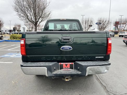 Used 2016 Ford F250 XL w/ Power Equipment Group image 4