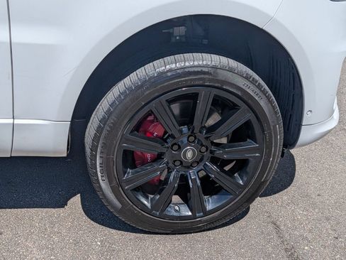 Used 2020 Land Rover Range Rover Sport HST AWD/4WD image 9