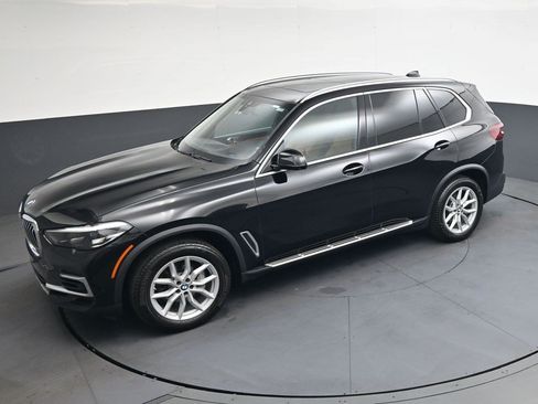 Used 2023 BMW X5 xDrive40i w/ Premium Package AWD/4WD image 24