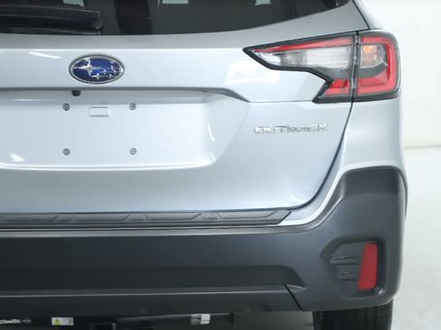 Certified 2021 Subaru Outback Premium w/ Popular Package #1 AWD/4WD image 43
