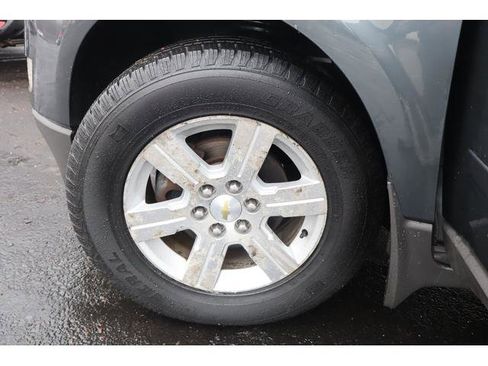 Used 2011 Chevrolet Traverse LT w/ Personal Connectivity Package image 14