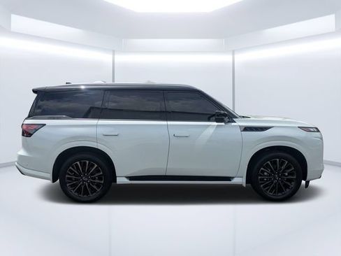 Used 2025 INFINITI QX80 Autograph w/ Autograph Exterior Package AWD/4WD image 2