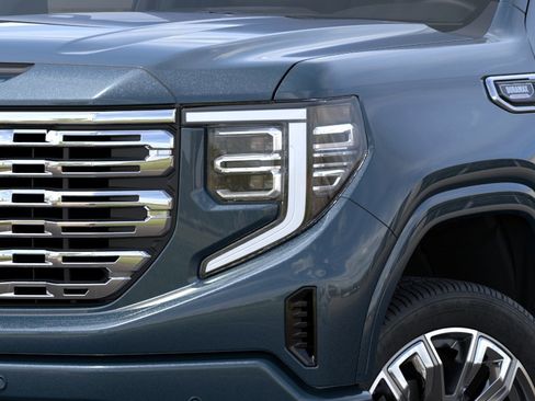 New 2026 GMC Sierra 1500 Denali w/ Denali Reserve Package AWD/4WD image 10