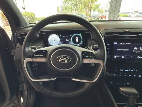 Used 2022 Hyundai Santa Cruz SEL Premium w/ Cargo Package AWD/4WD image 17