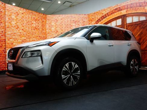 Certified 2023 Nissan Rogue SV AWD/4WD image 2
