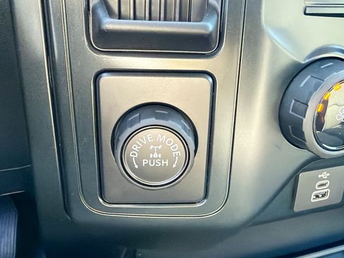 Used 2025 Ford F150 XL image 26