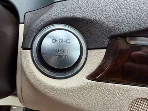 Used 2014 Mercedes-Benz E 350 Cabriolet image 39