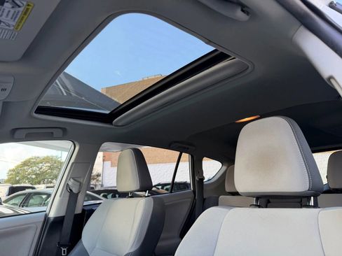 Used 2013 Toyota RAV4 XLE image 29