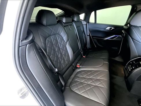 Used 2023 BMW X6 xDrive40i w/ Premium Package image 33