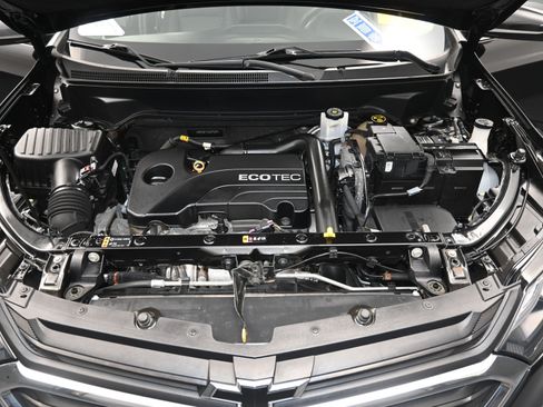 Used 2018 Chevrolet Equinox LT w/ LPO, Protection Package image 16