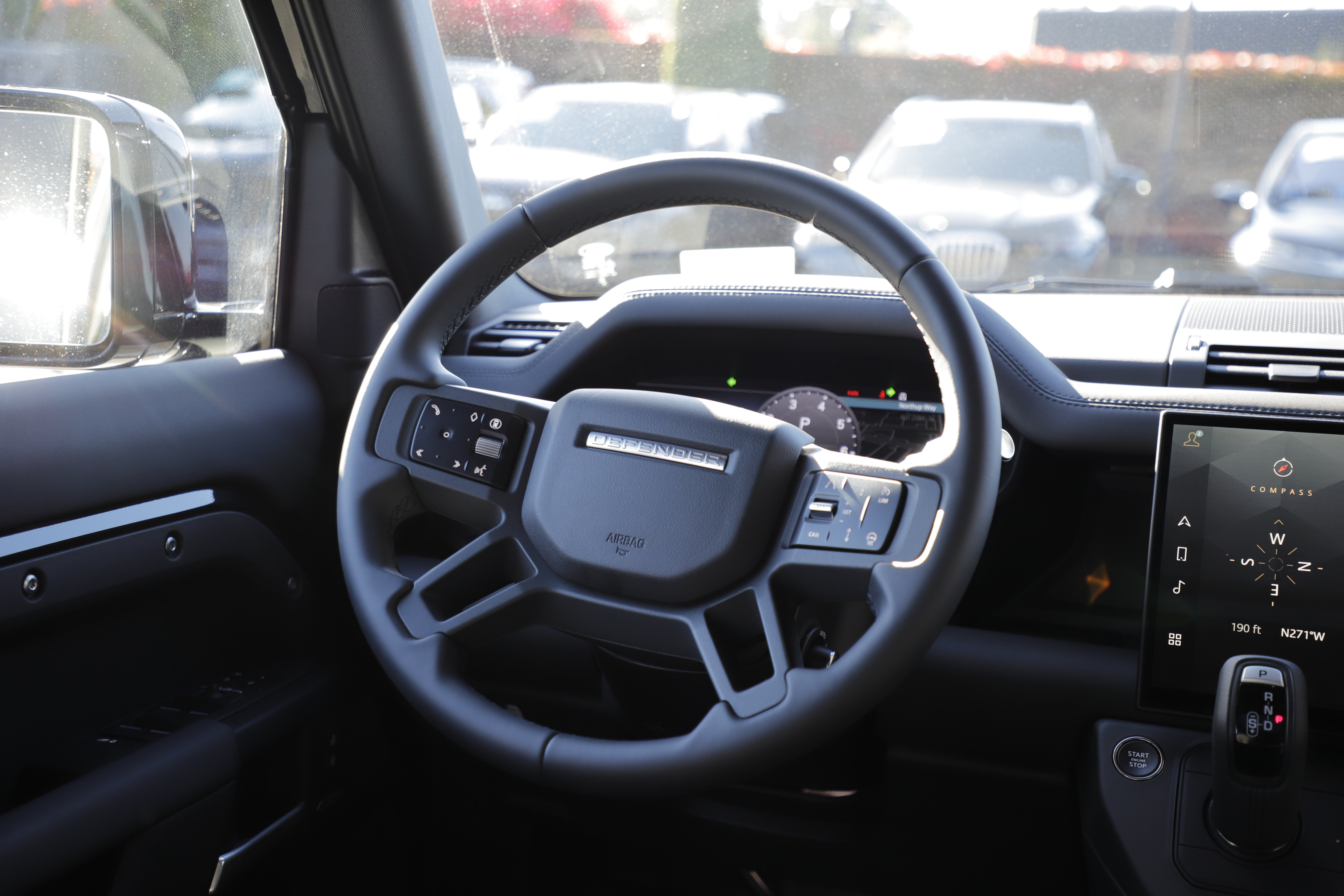 Used 2026 Land Rover Defender 110 X-Dynamic SE AWD/4WD image 19