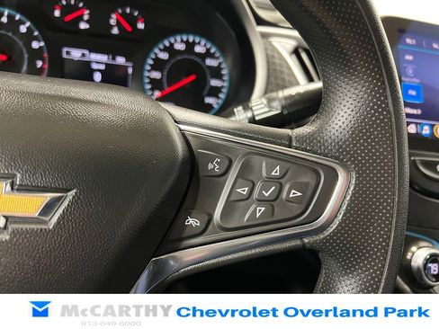 Used 2024 Chevrolet Malibu LT image 15