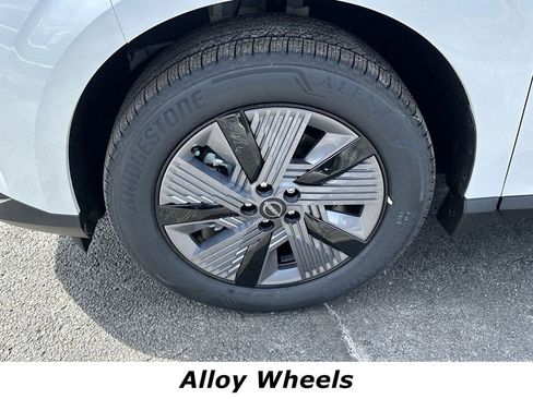 Certified 2025 Nissan Murano SL AWD/4WD image 13